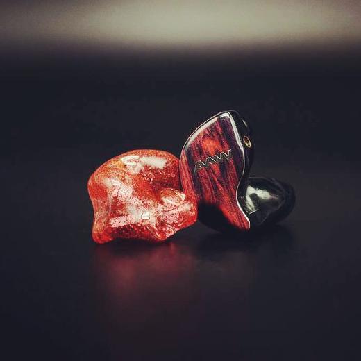 Early AAW A3H Pro custom in-ear monitor in red and black